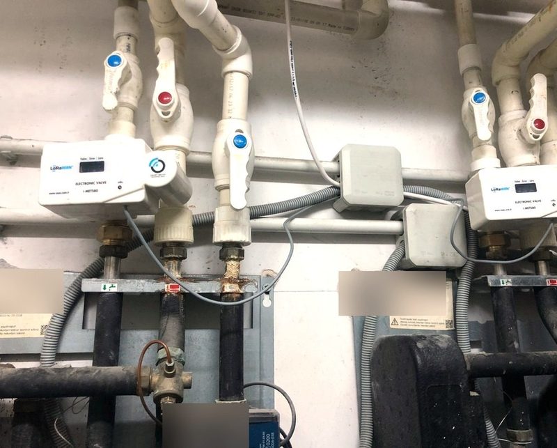 Real field installation of the I-METS 80 valve unit, in a mechanical plant room